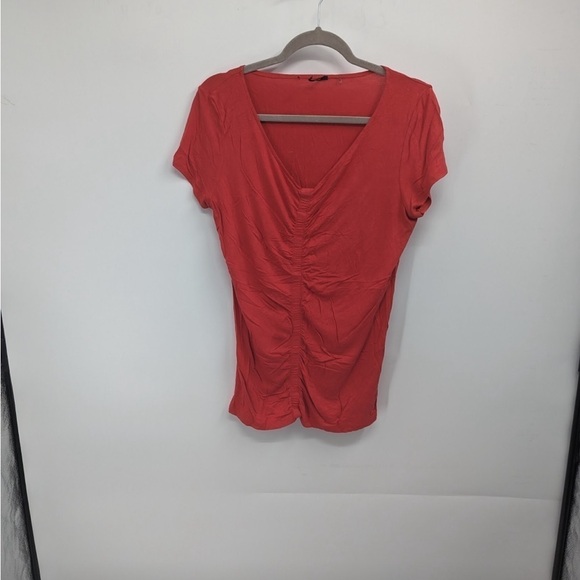 Tahari Women’s red V-neck‎ blouse size large - Picture 4 of 8